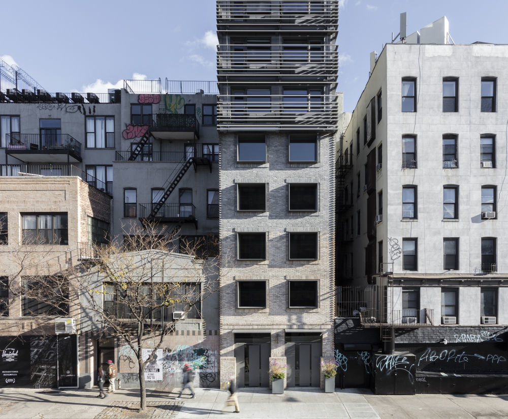 Sago Hotel New York Exterior photo